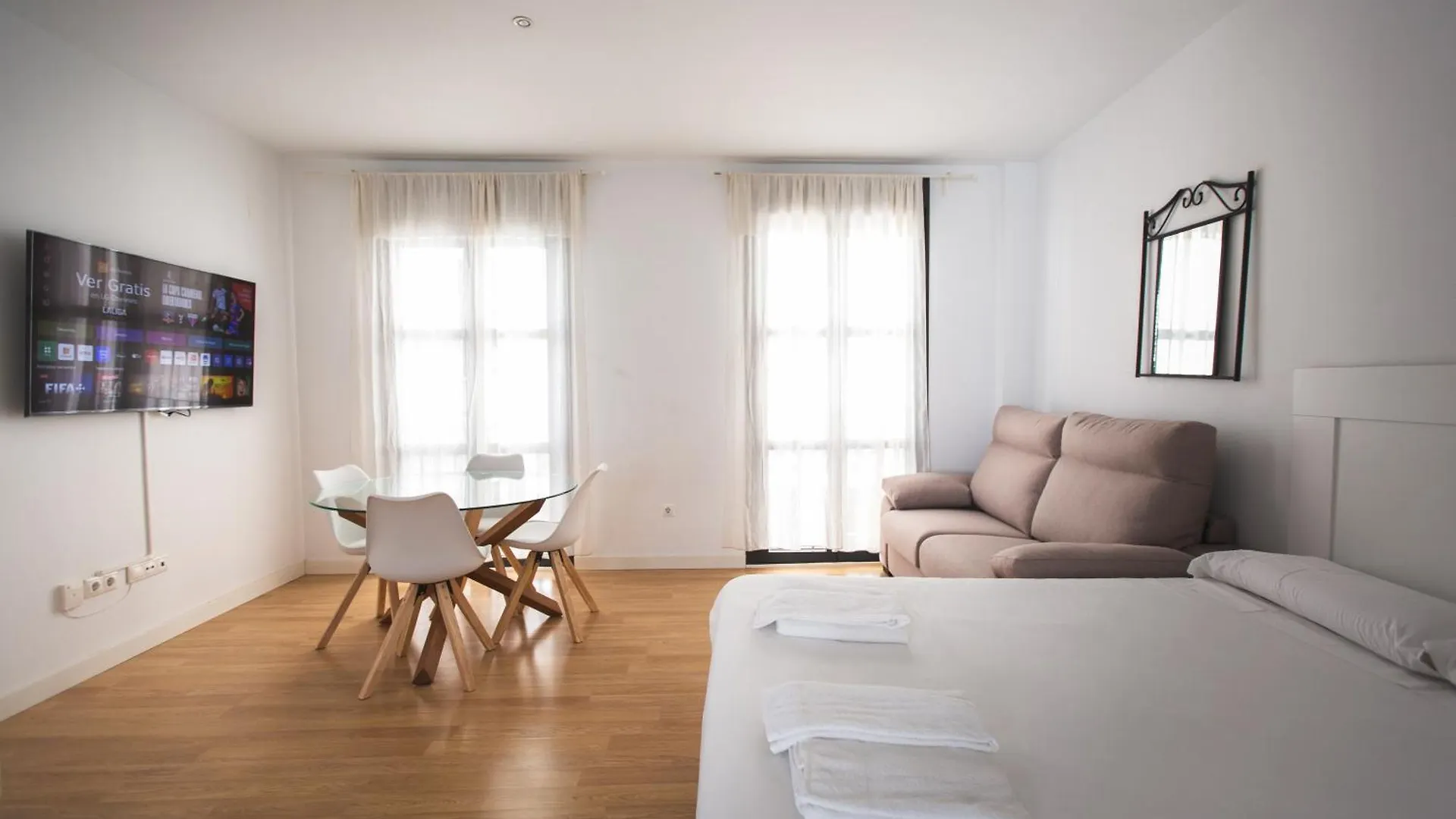 Apartamentos Centro Cordoba By Mira
